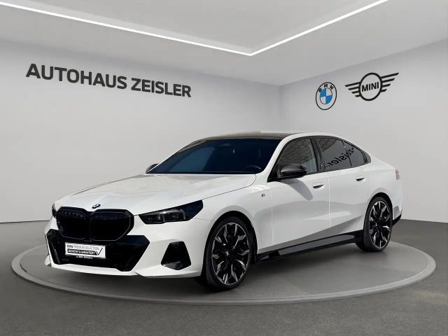 BMW 520 d Limousine °M SPORTPAKET PRO° 360°Kamera PanoDach 2025 Diesel
