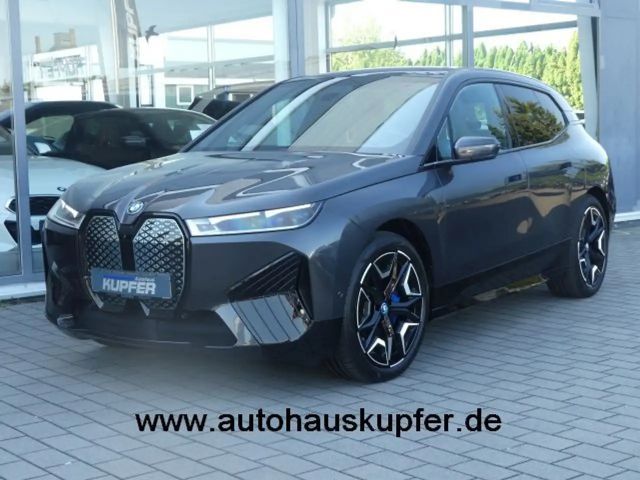 BMW iX xDrive50 Sportpak.AHK°LASER°PANO°22 2023 Elektrisch