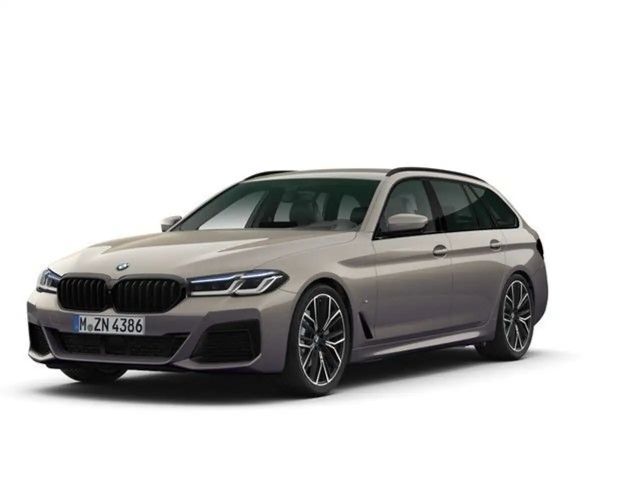 BMW 540 d xDrive Touring M Sportpaket Innovationsp. 2023 Diesel