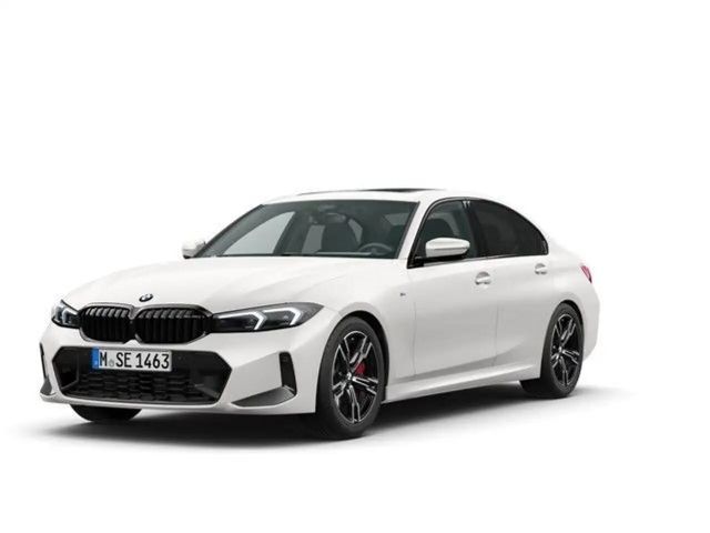 BMW 330 i xDrive M Sportpaket Navi Glasdach AHK Head 2025 Benzine