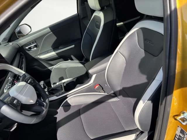 Kia K4