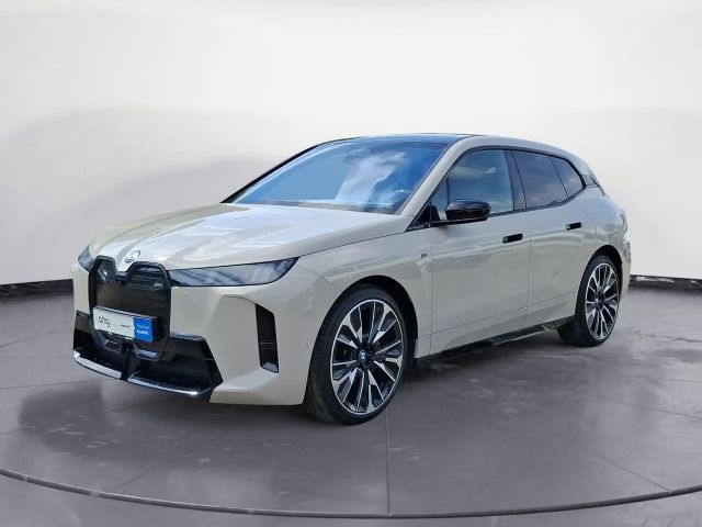 BMW iX M70 Sky Lounge Driving Assistant Pro Soft-Clo 2025 Elektrisch