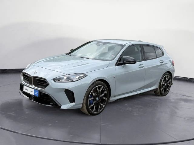 BMW 135 xDrive Driving Assistant Parking Assistant 2025 Benzine