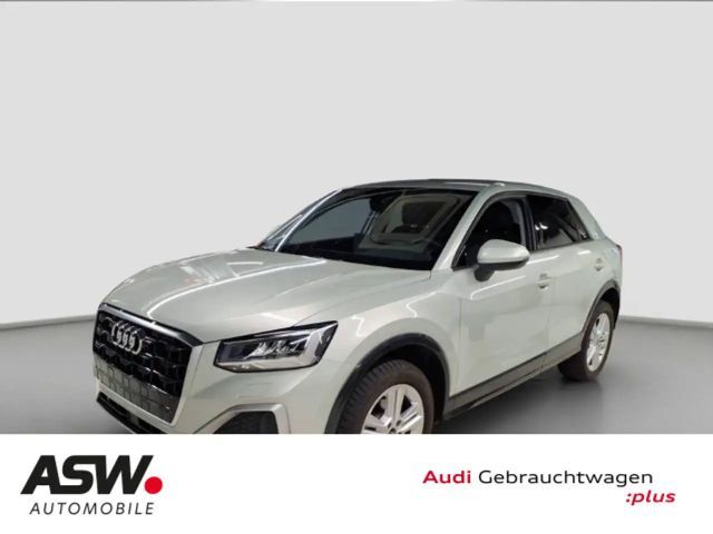 Audi Q2 advanced 35TFSI Stronic NAVI LED AHK SHZ PDC 2026 Benzine