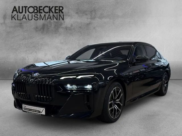 BMW 740 d xDrive M Sport Park-Assistent Luftfederung Nivea 2023 Diesel