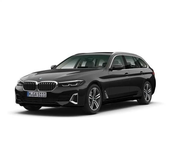 BMW 520 d xDrive Touring Luxury Line Mild Hybrid Park-Assi 2022 Diesel