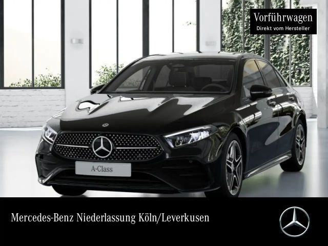 Mercedes-Benz A 200 Lim AMG+NIGHT+AHK+LED+STHZG+KAMERA+TOTW+7G 2025 Benzine