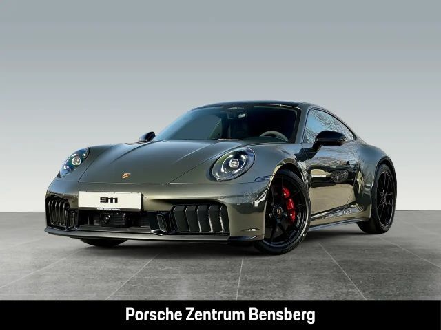 Porsche 911 Carrera 4 GTS 2026 Benzine