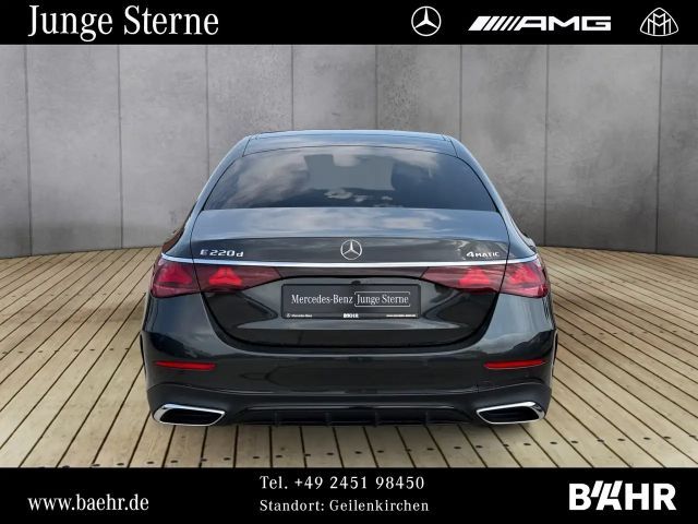 Mercedes-Benz E 220