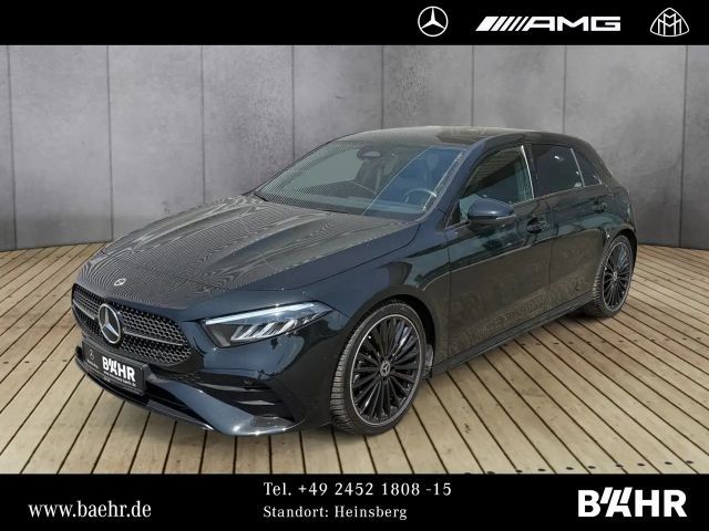 Mercedes-Benz A 200 A 200 d AMG+Night/MBUX/LED/Pano/Parktr.+RFK/19" 2025 Diesel
