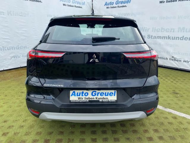 Mitsubishi Grandis