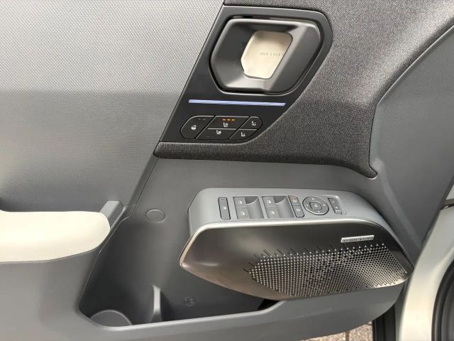 Kia EV2
