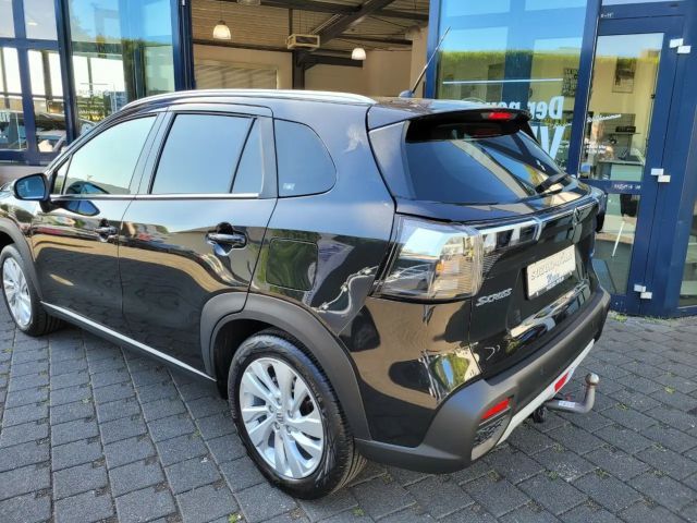 Suzuki S-Cross