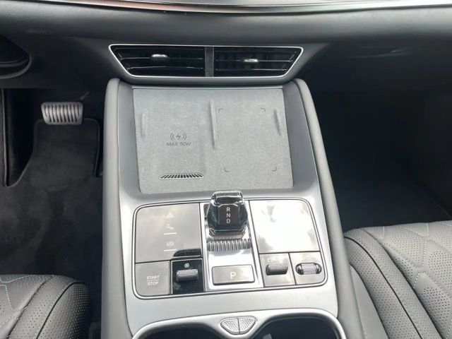 BYD Sealion 7