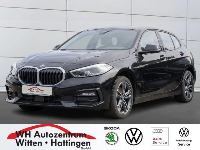BMW 118 i Sport Line NAVI GJ-REIFEN SHADOW-LINE LED PDC 2021 Benzine