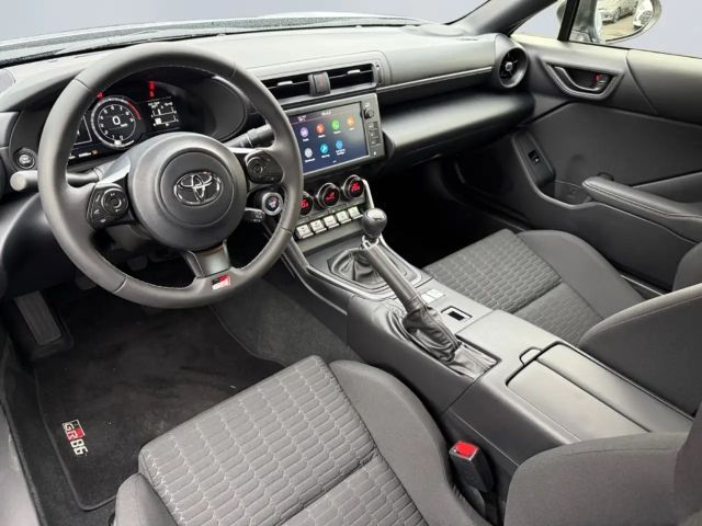 Toyota GR86