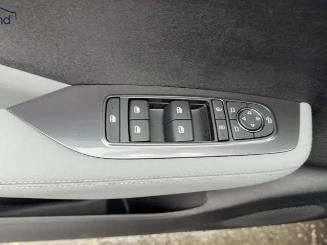 BYD Dolphin Surf