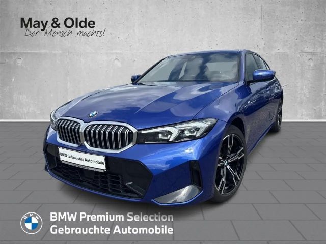 BMW 320 i xDrive Lim. M Sport LED Kamera ACC AHK H/K 2026 Benzine