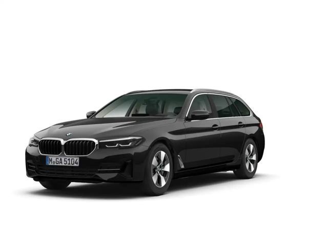 BMW 520 d Touring Aut. LED ACC Kamera AHK CarPlay 2023 Diesel