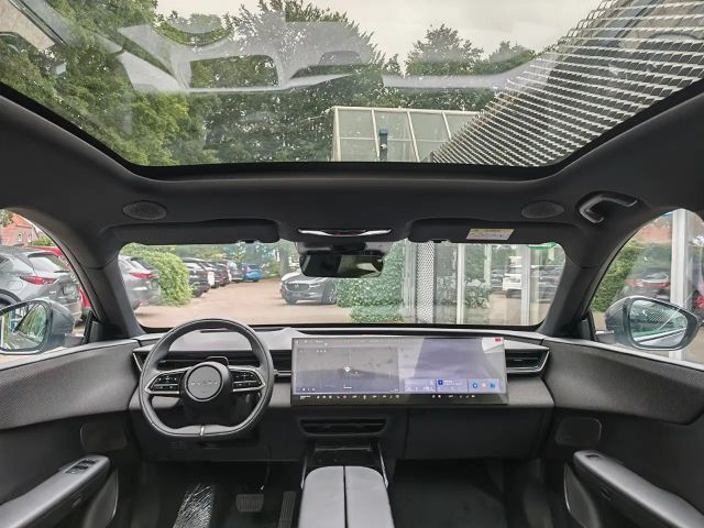 Mazda CX-6e