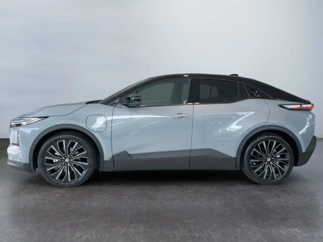 Toyota C-HR+