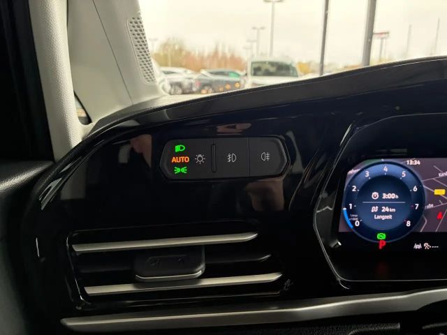 Ford Grand Tourneo