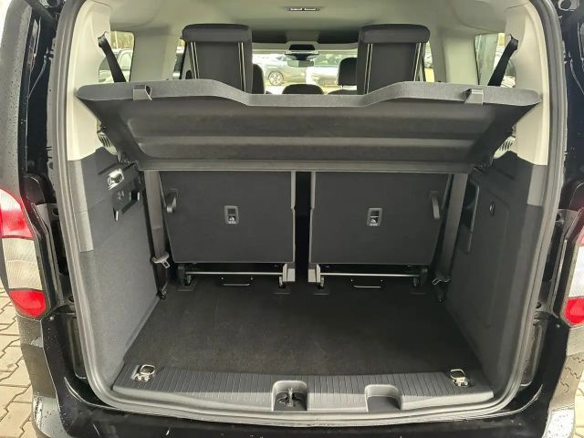 Ford Grand Tourneo