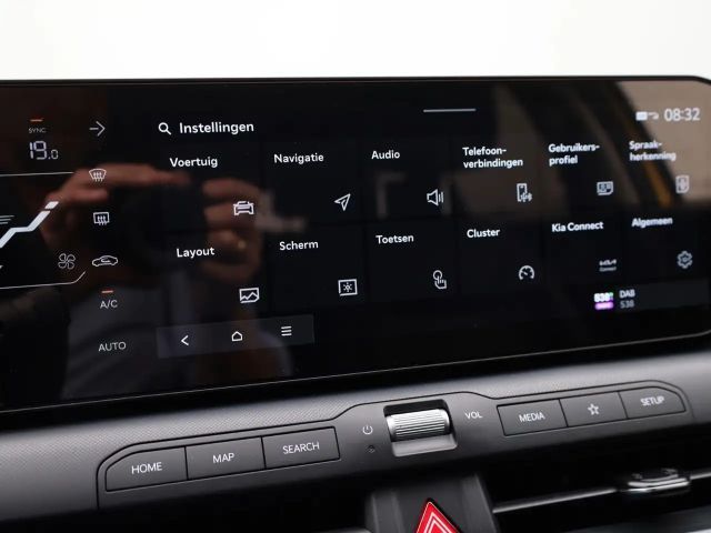 Kia K4