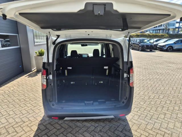 Ford Tourneo