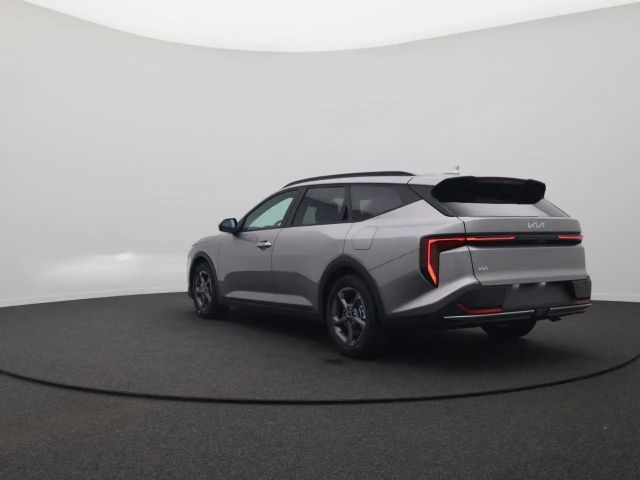 Kia K4