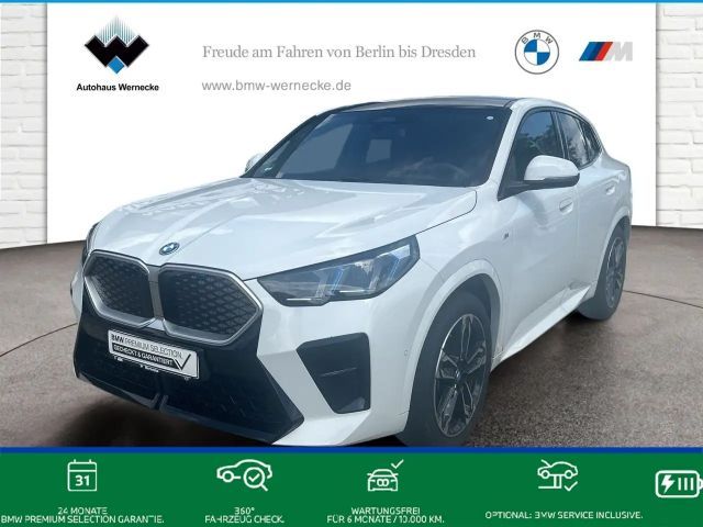 BMW iX2 xDrive30 M Sportpaket Head-Up HK HiFi DAB 2025 Elektrisch