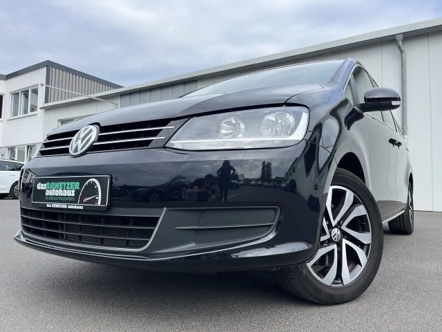 Volkswagen Sharan 1.4 TSI ACTIVE 219€ m.20% Anz. AHK 7-Sitzer ACC 2022 Benzine