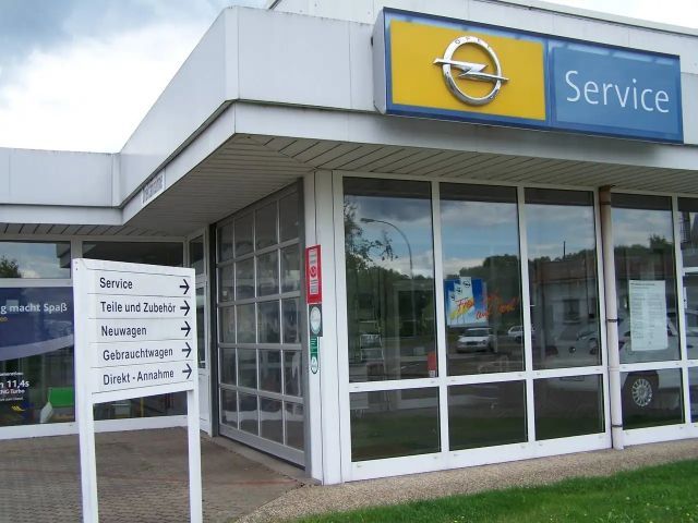 Opel Frontera