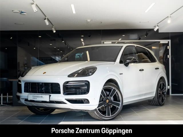 Porsche Cayenne E-Hybrid Platinum Edition InnoDrive PASM 2022 Hybride / Benzine