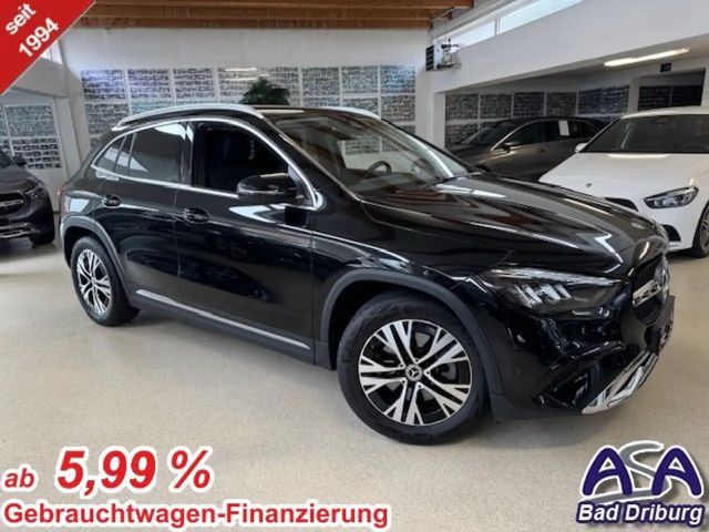 Mercedes-Benz GLA 220 Benziner 4Matic+Modelljahr2026+AHK+DISTRONIC+NSW+W 2025 Benzine