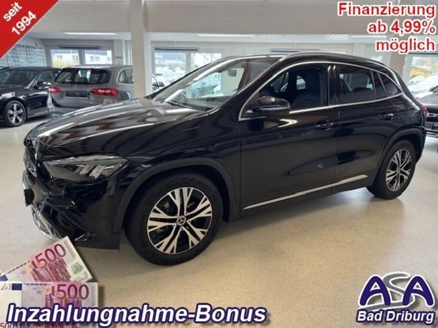 Mercedes-Benz GLA 200 Modelljahr2026+AHK++Verkehrszeichen-Assistent+DIST 2025 Benzine