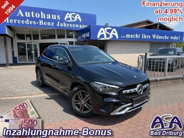 Mercedes-Benz GLA 200 Modelljahr2025+AHK+Totwinkel+DISTRONIC-Vorrüstung 2024 Benzine