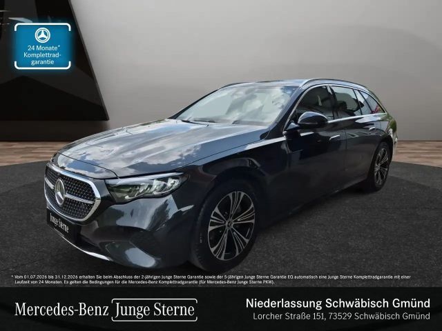 Mercedes-Benz E 200 T Avantgarde Distr. LED AHK Kamera PTS 9G 2025 Benzine