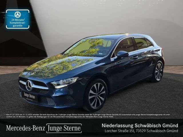 Mercedes-Benz A 250 e PROGRESSIVE+KAMERA+SITZKLIMA+8G 2021 Hybride / Benzine
