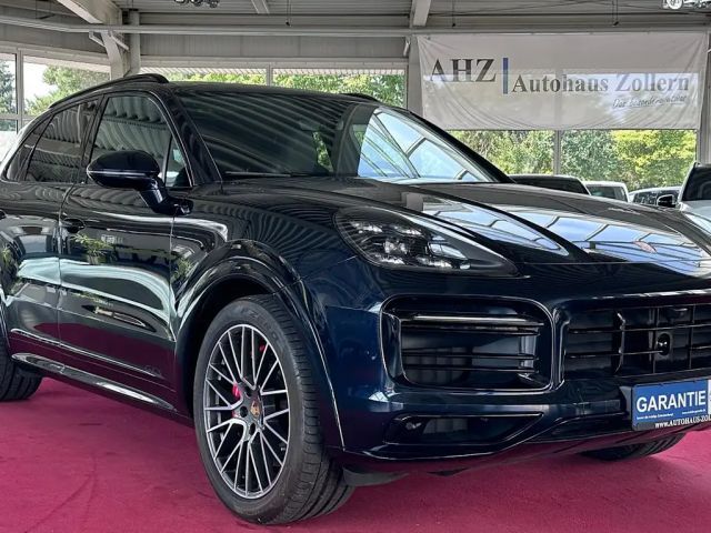 Porsche Cayenne GTS PANO 18WEGE Matrix Vierradlenkung 360° 2023 Benzine