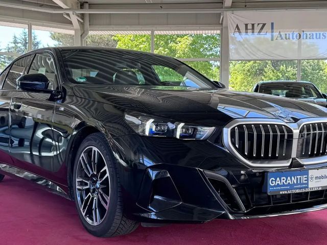 BMW 520 d M Sport AHK HUD STANDHZ ACC 2023 Diesel