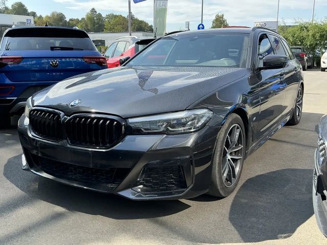 BMW 530 d M-Sport Business Leder Ambiente Luftfeder. 2022 Diesel