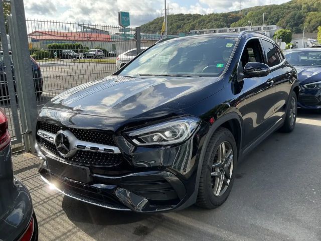 Mercedes-Benz GLA 220 d 4Matic AMG-Line 360Cam Ambiente Pano 2021 Diesel