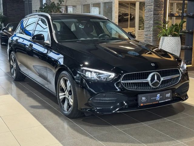 Mercedes-Benz C 200 d Avantgarde R.Cam Navi Ambiente ACC SHZ 2024 Diesel