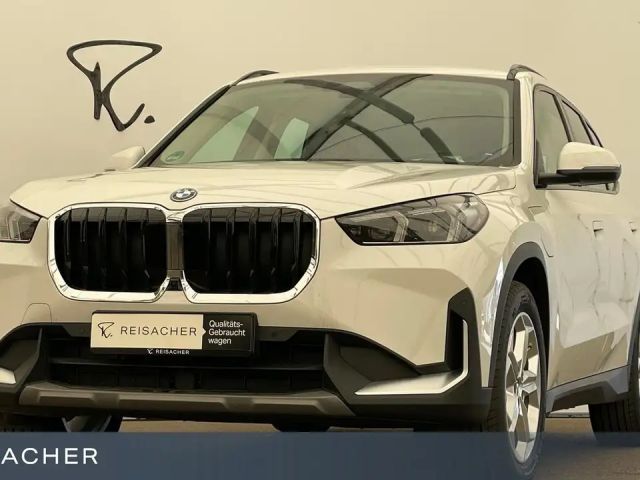 BMW X1 xDrive25e  LCPro ACC HUD 360° LED DAB 18"LM 2025 Hybride / Benzine