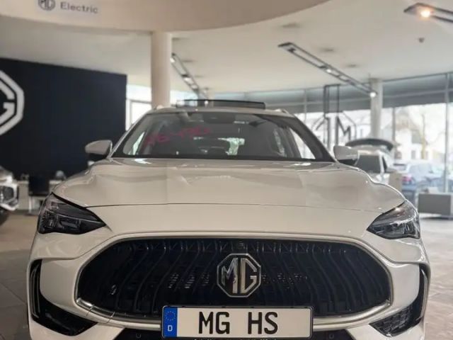 MG HS