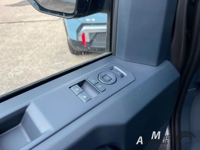 Kia PV5 Passenger
