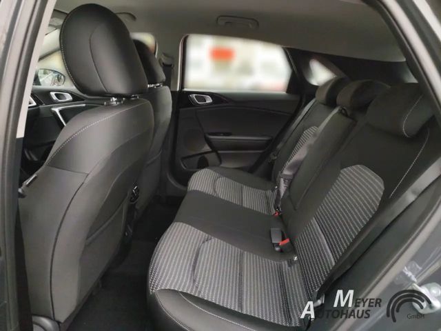 Kia Ceed / cee'd
