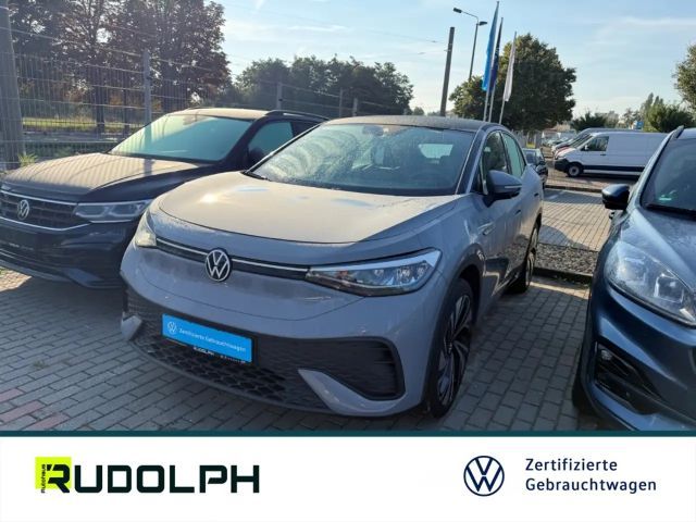 Volkswagen ID.5 Pro Performance 150 kW AD LED SHZ ACC AHK Rückfahr 2023 Elektrisch