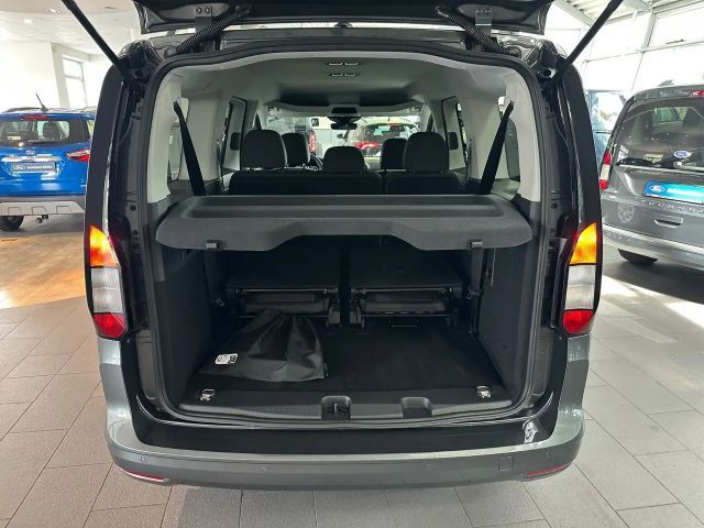 Ford Grand Tourneo